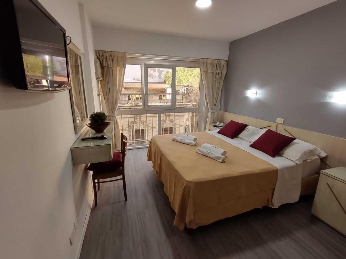 Adm Ayamitre Hotel Buenos Aires Luaran gambar
