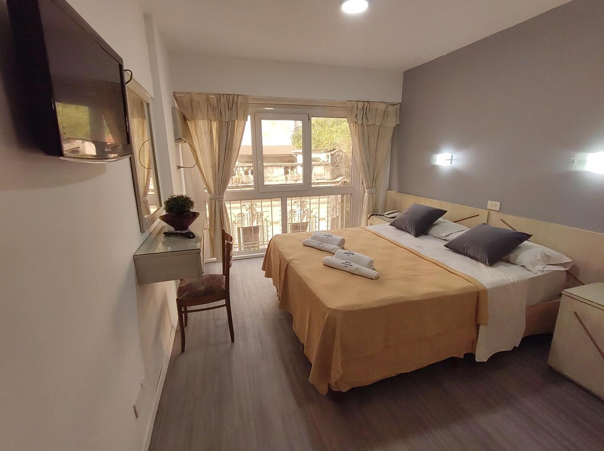 Adm Ayamitre Hotel Buenos Aires Luaran gambar